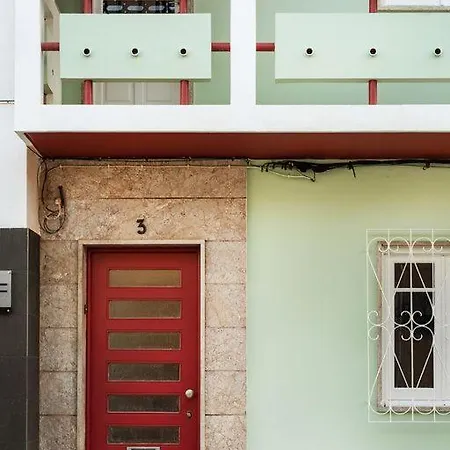 Casa - Unique Townhouse In The Centre Of With Beautiful Rooftop Terrace * Portimao