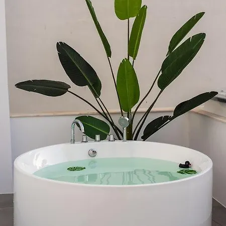 Casa - Unique Townhouse In The Centre Of With Beautiful Rooftop Terrace Gasthof *